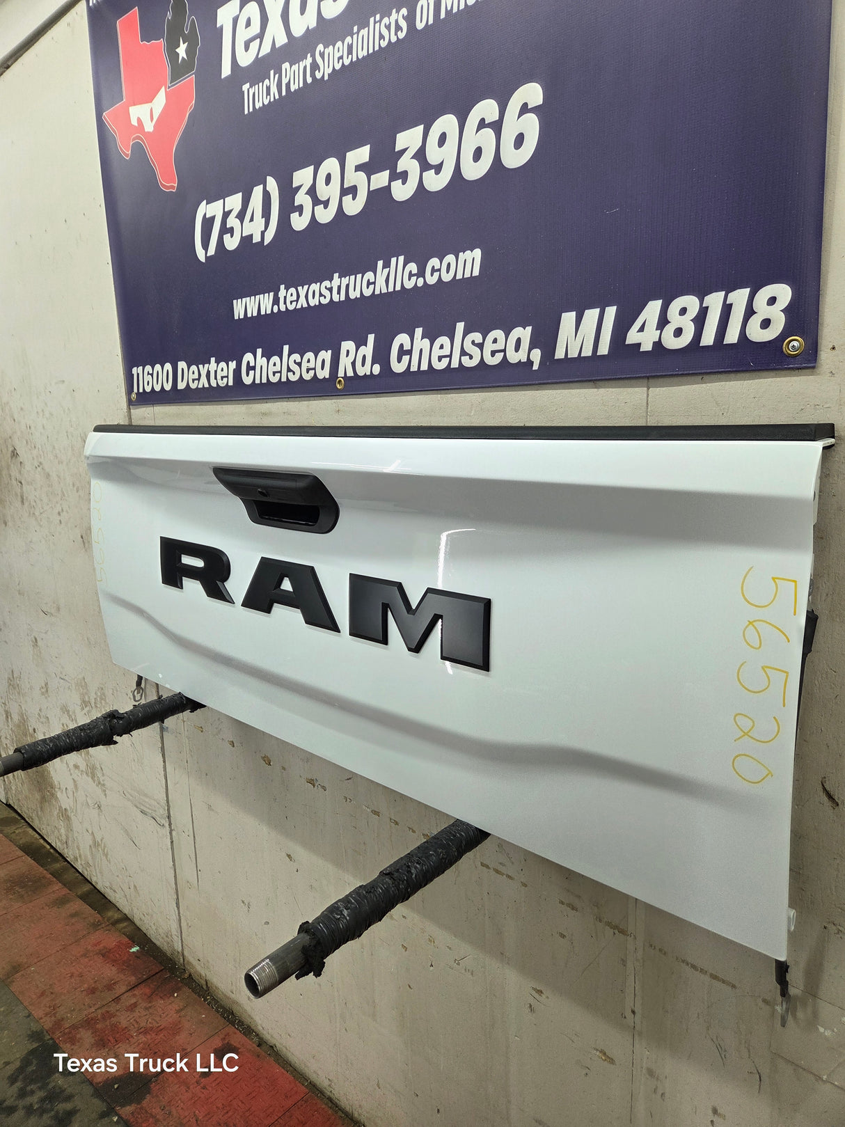 2019-2025 Dodge Ram 2500 3500 4500 5th Gen Tailgate - White