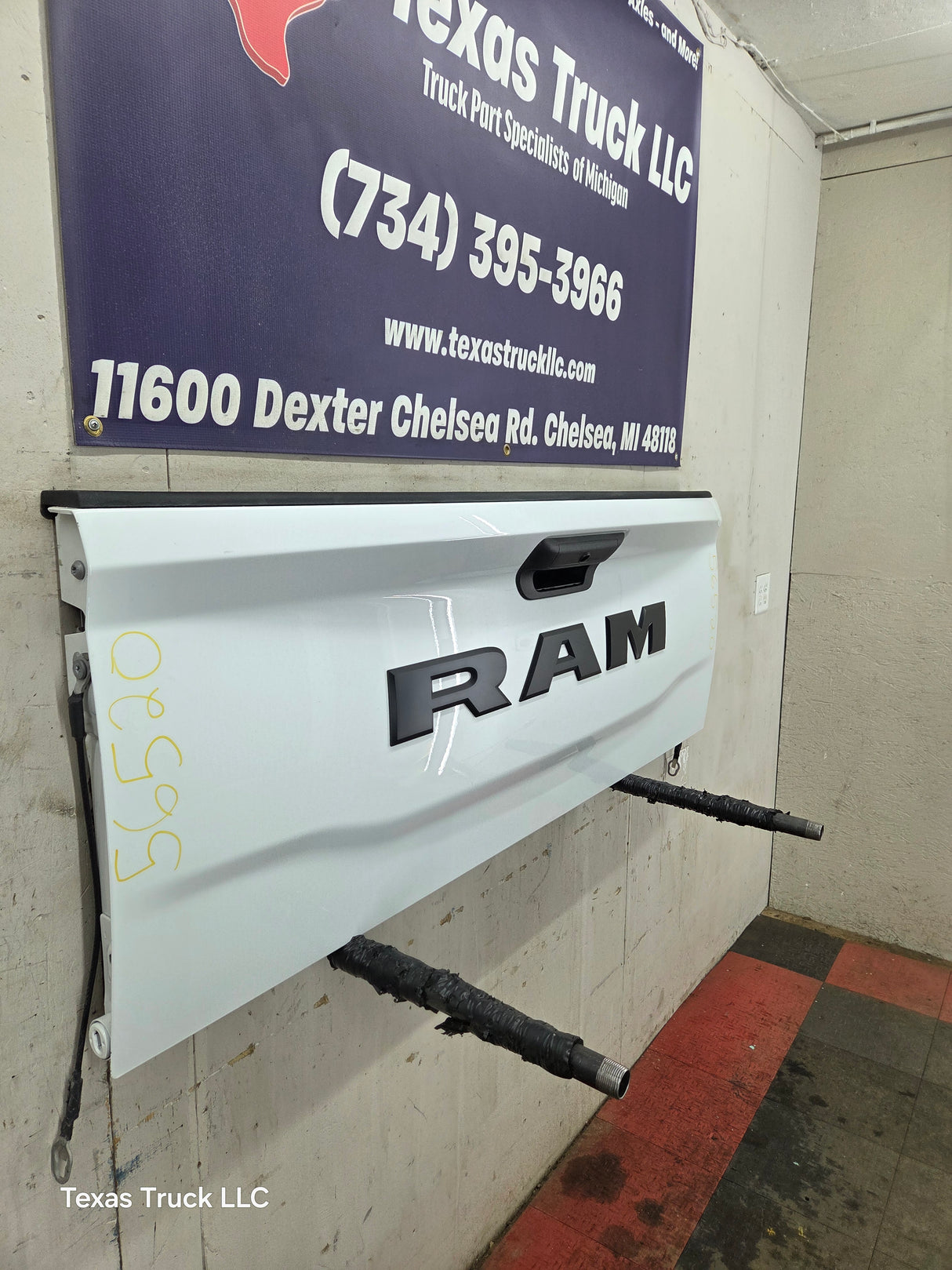 2019-2025 Dodge Ram 2500 3500 4500 5th Gen Tailgate - White