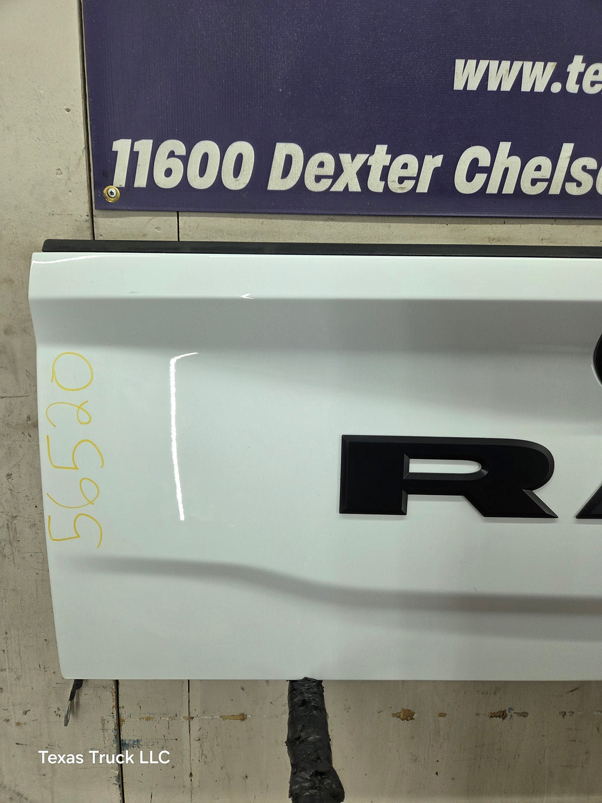 2019-2025 Dodge Ram 2500 3500 4500 5th Gen Tailgate - White