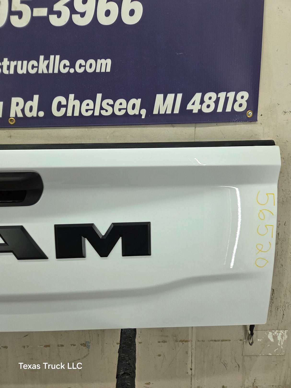 2019-2025 Dodge Ram 2500 3500 4500 5th Gen Tailgate - White