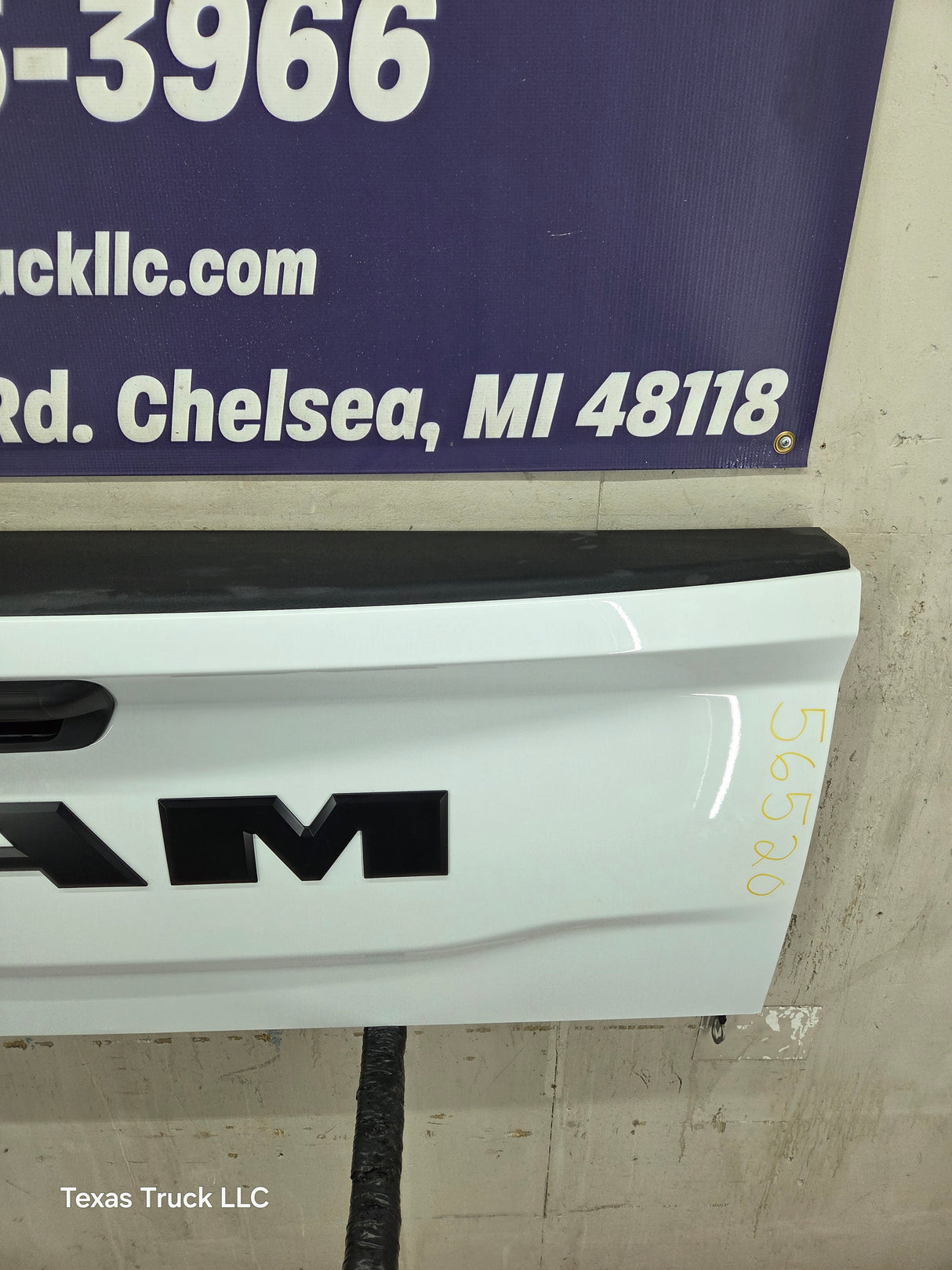 2019-2025 Dodge Ram 2500 3500 4500 5th Gen Tailgate - White