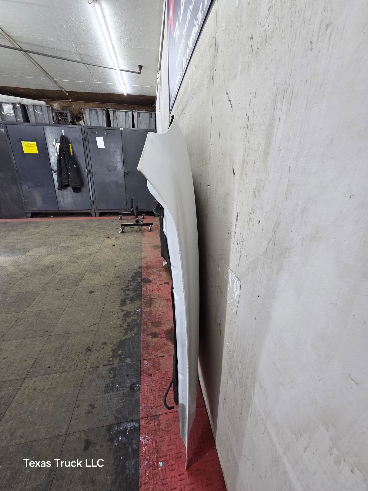 1999-2007 Ford Super Duty Hood F250 F350 F450 F550