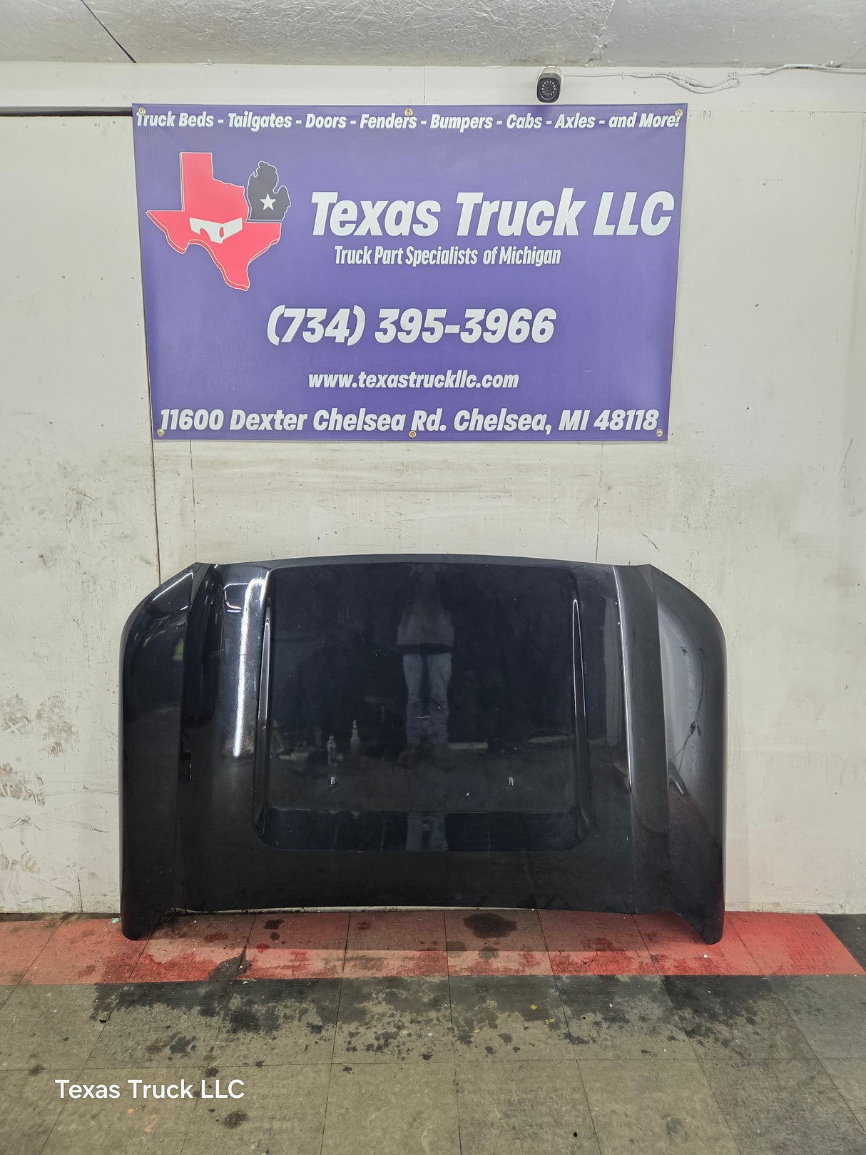 2011-2016 Ford Super Duty Hood F250 F350 F450 F550 - Tuxedo Black