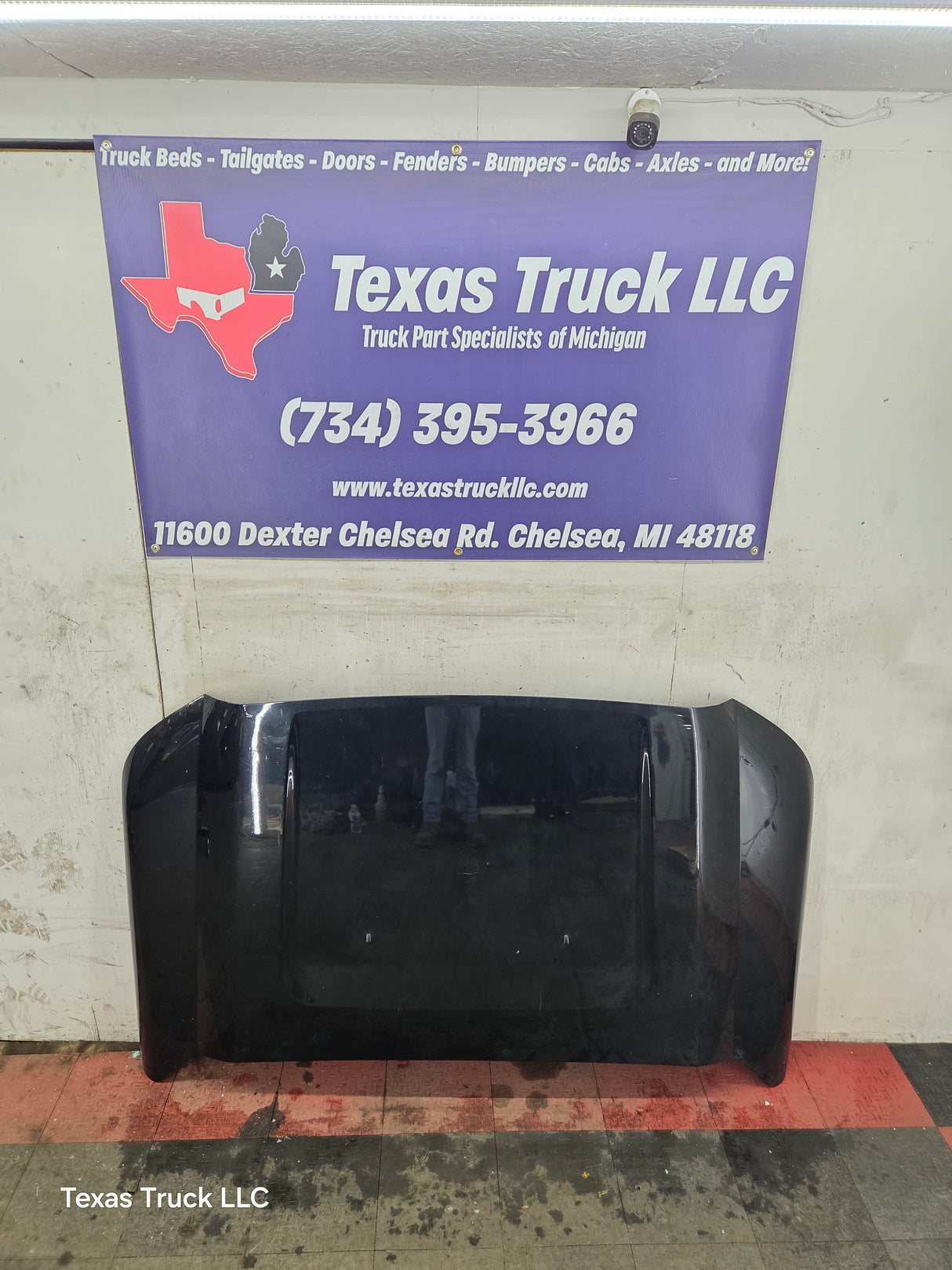 2011-2016 Ford Super Duty Hood F250 F350 F450 F550 - Tuxedo Black