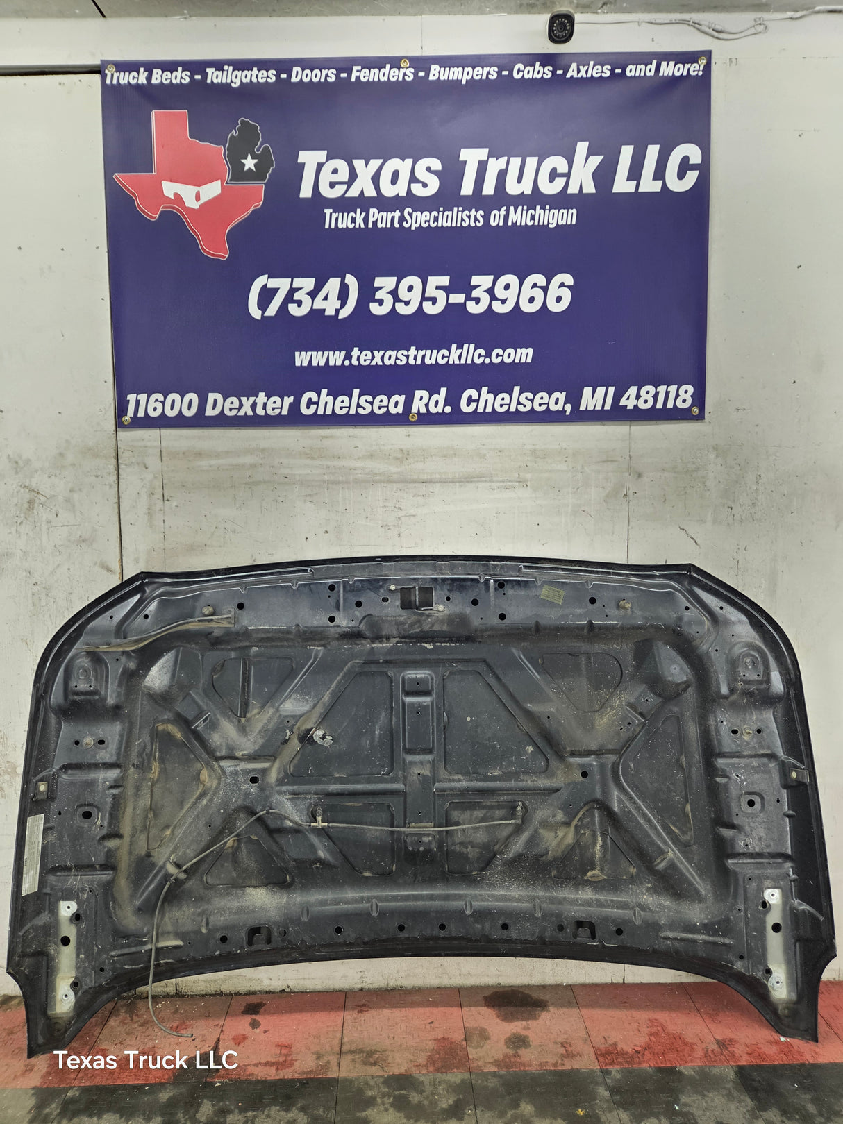 2011-2016 Ford Super Duty Hood F250 F350 F450 F550 - Tuxedo Black