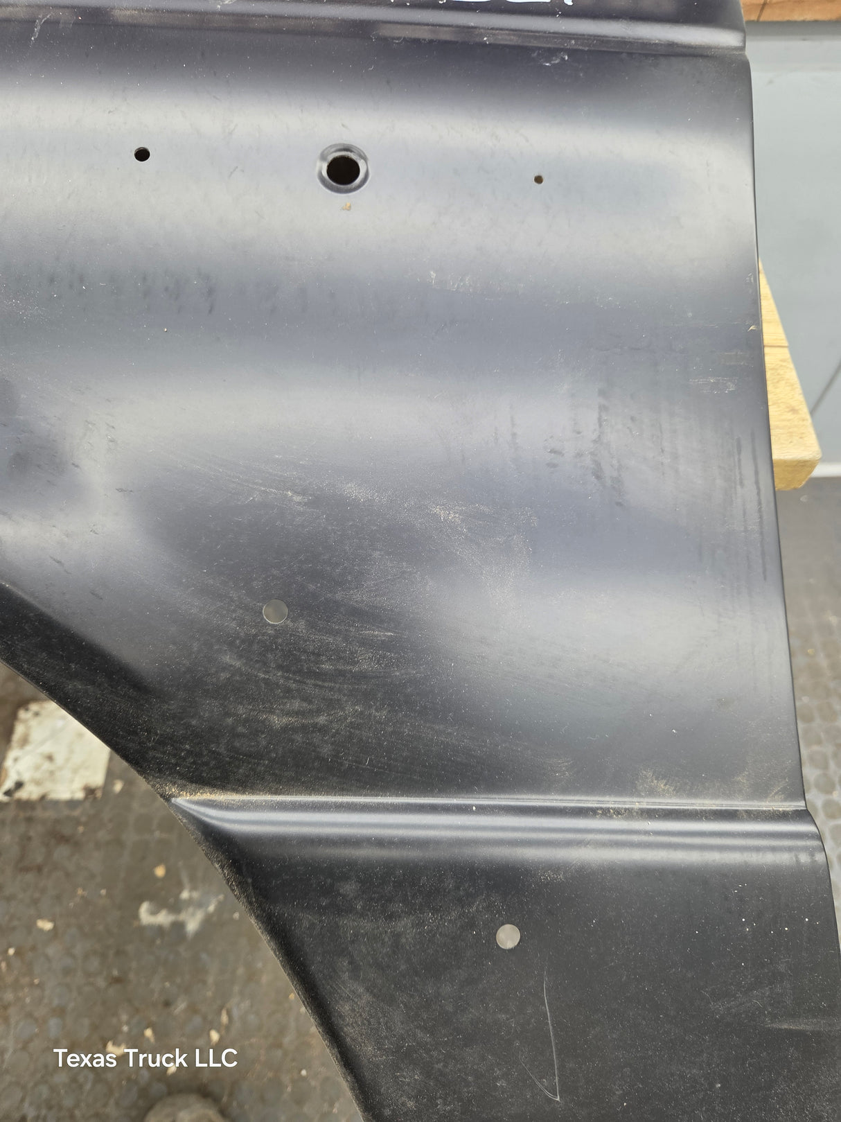 2004-2005 Ford Ranger Front LH Driver Side Fender With Flare Holes