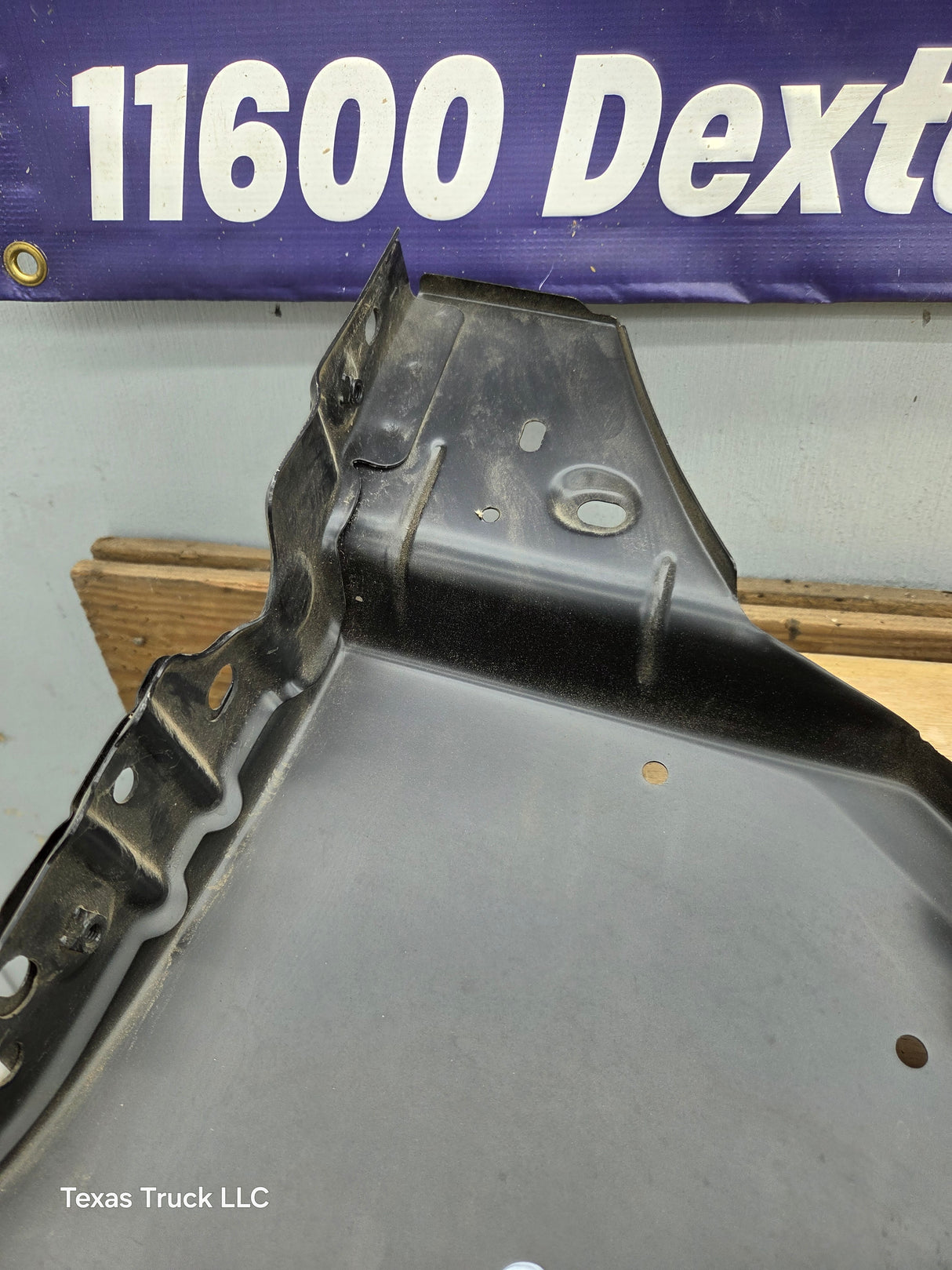 2004-2005 Ford Ranger Front LH Driver Side Fender With Flare Holes