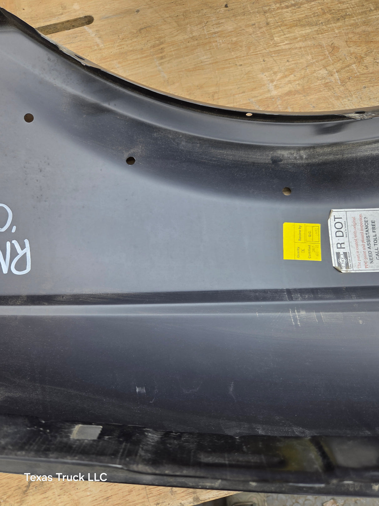 2004-2005 Ford Ranger Front LH Driver Side Fender With Flare Holes
