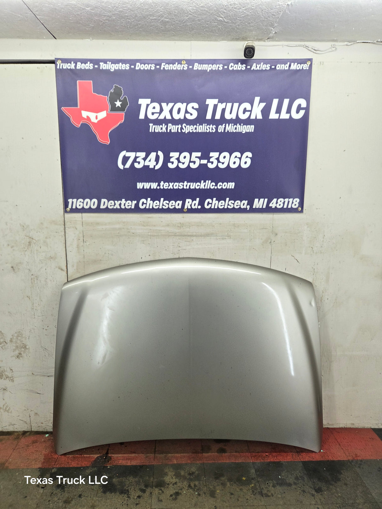 1999-2002 Chevrolet Silverado 2500 3500 HD Hood OEM - Pewter