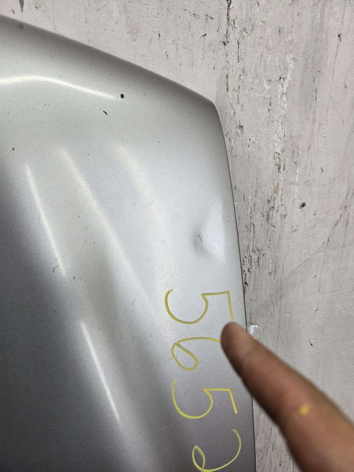 1999-2002 Chevrolet Silverado 2500 3500 HD Hood OEM - Pewter