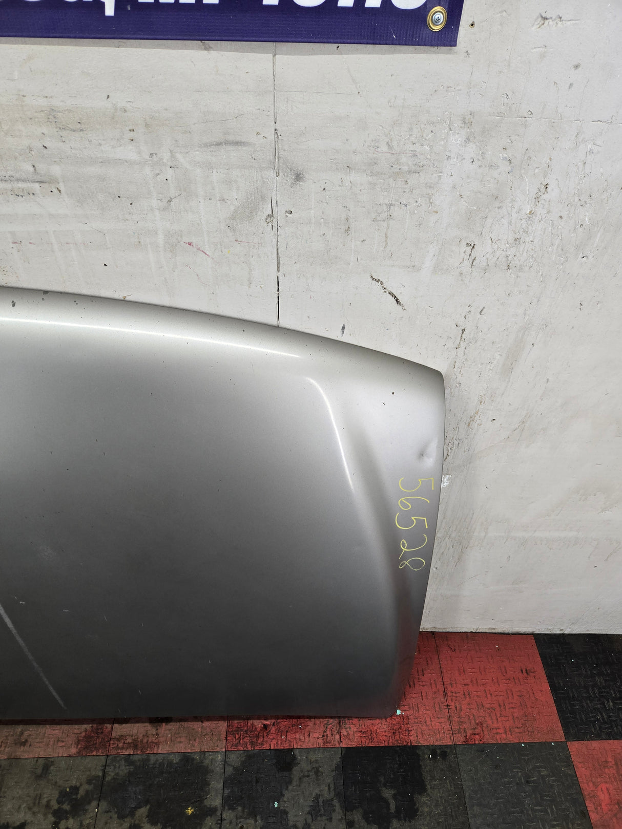 1999-2002 Chevrolet Silverado 2500 3500 HD Hood OEM - Pewter