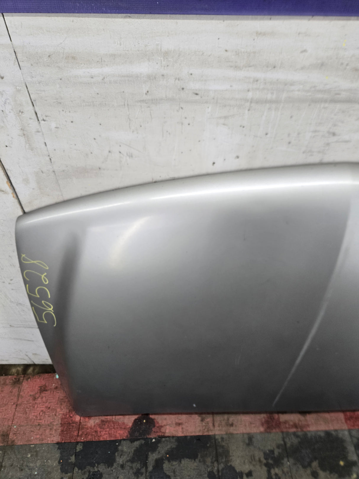 1999-2002 Chevrolet Silverado 2500 3500 HD Hood OEM - Pewter