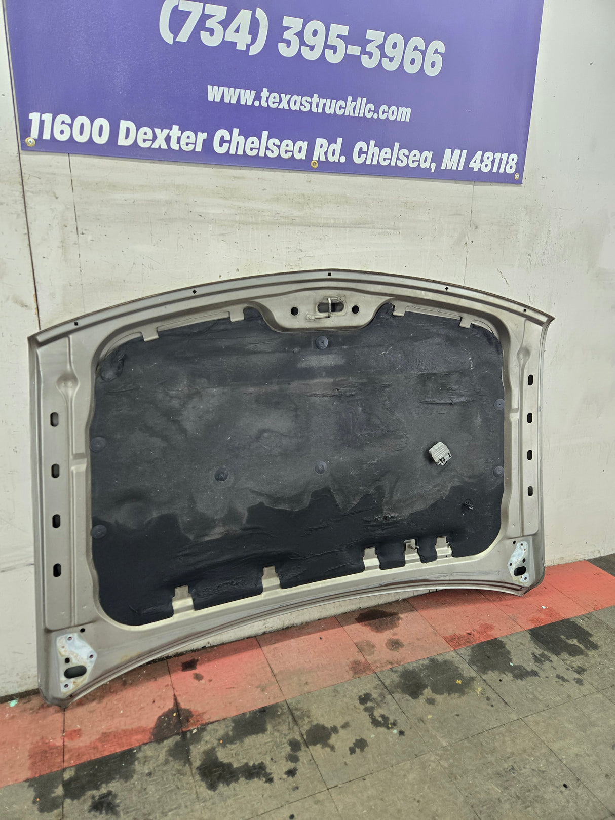 1999-2002 Chevrolet Silverado 2500 3500 HD Hood OEM - Pewter