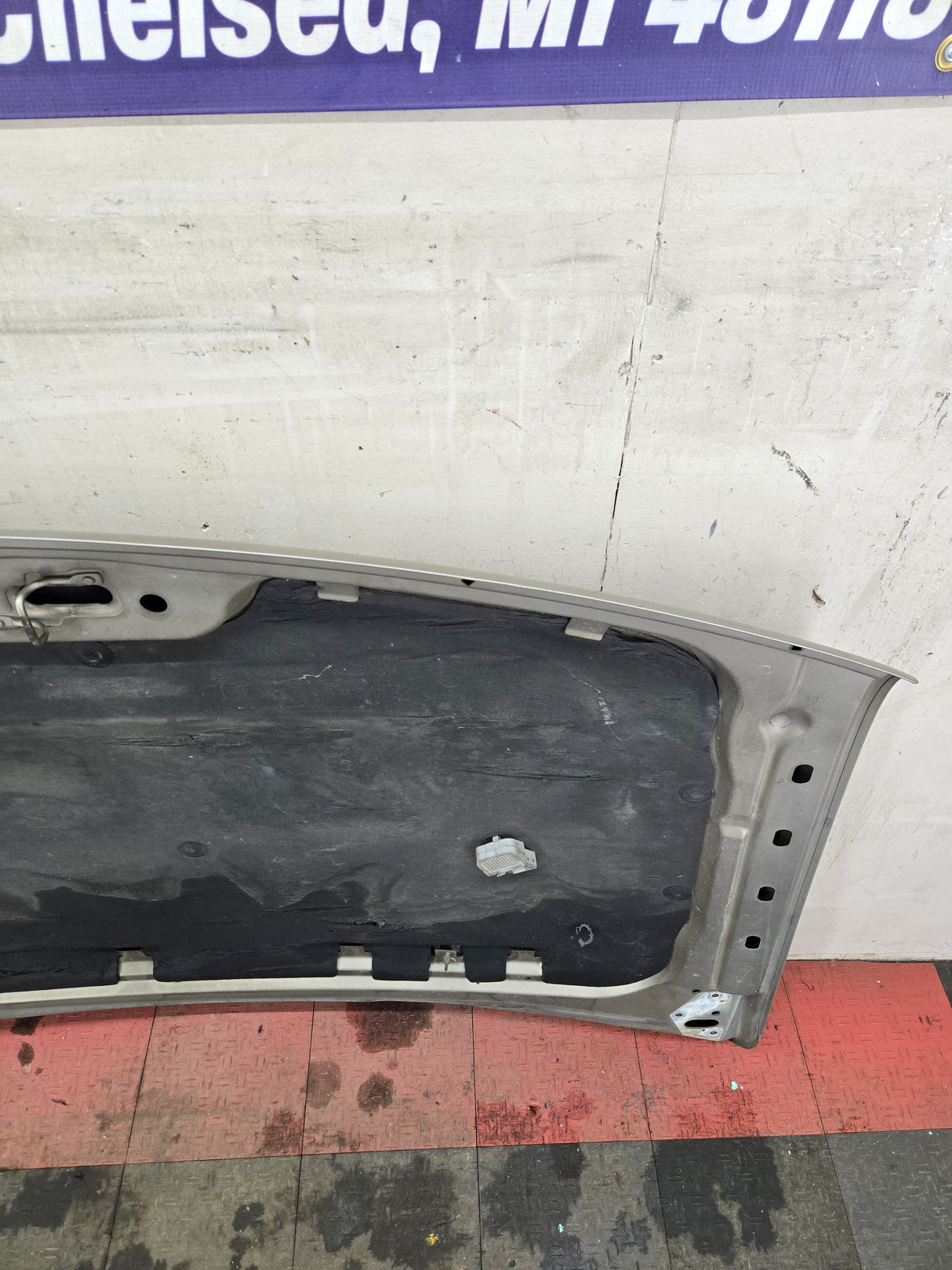 1999-2002 Chevrolet Silverado 2500 3500 HD Hood OEM - Pewter