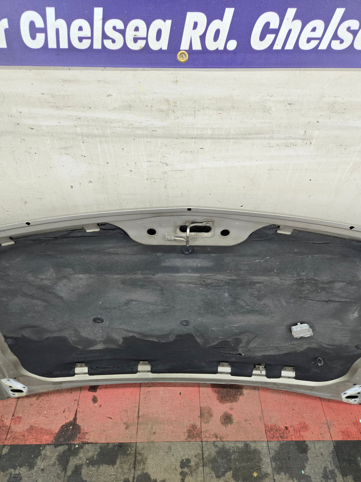 1999-2002 Chevrolet Silverado 2500 3500 HD Hood OEM - Pewter