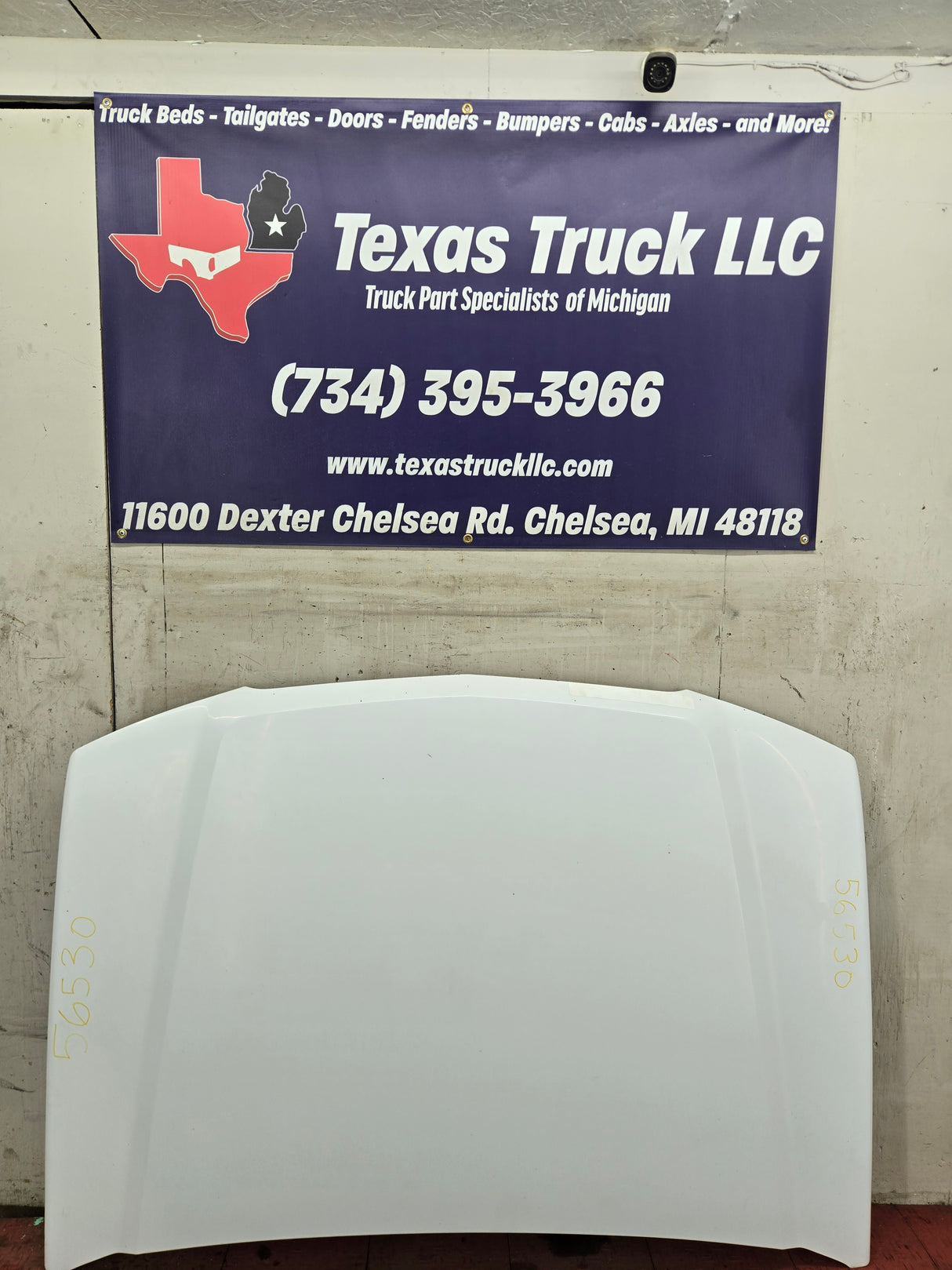 2003-2006 Chevrolet Silverado 1500 2500 'Cateye' Hood
