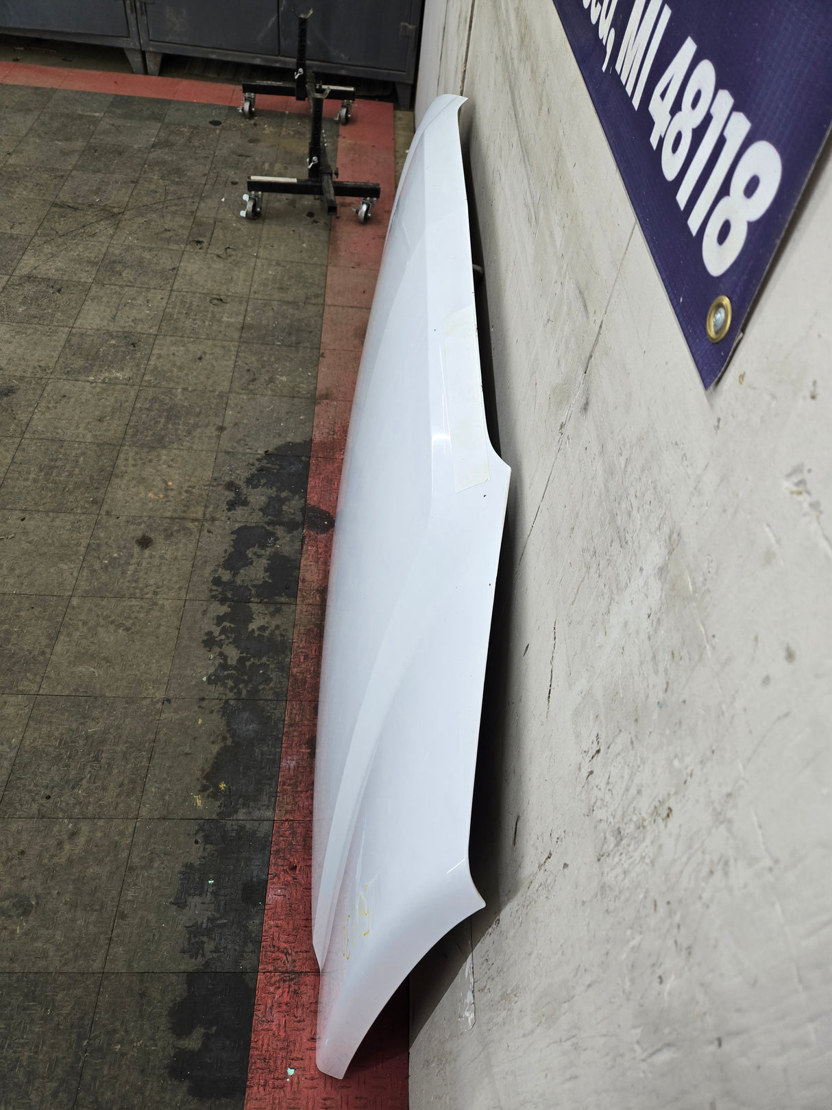 2003-2006 Chevrolet Silverado 1500 2500 'Cateye' Hood
