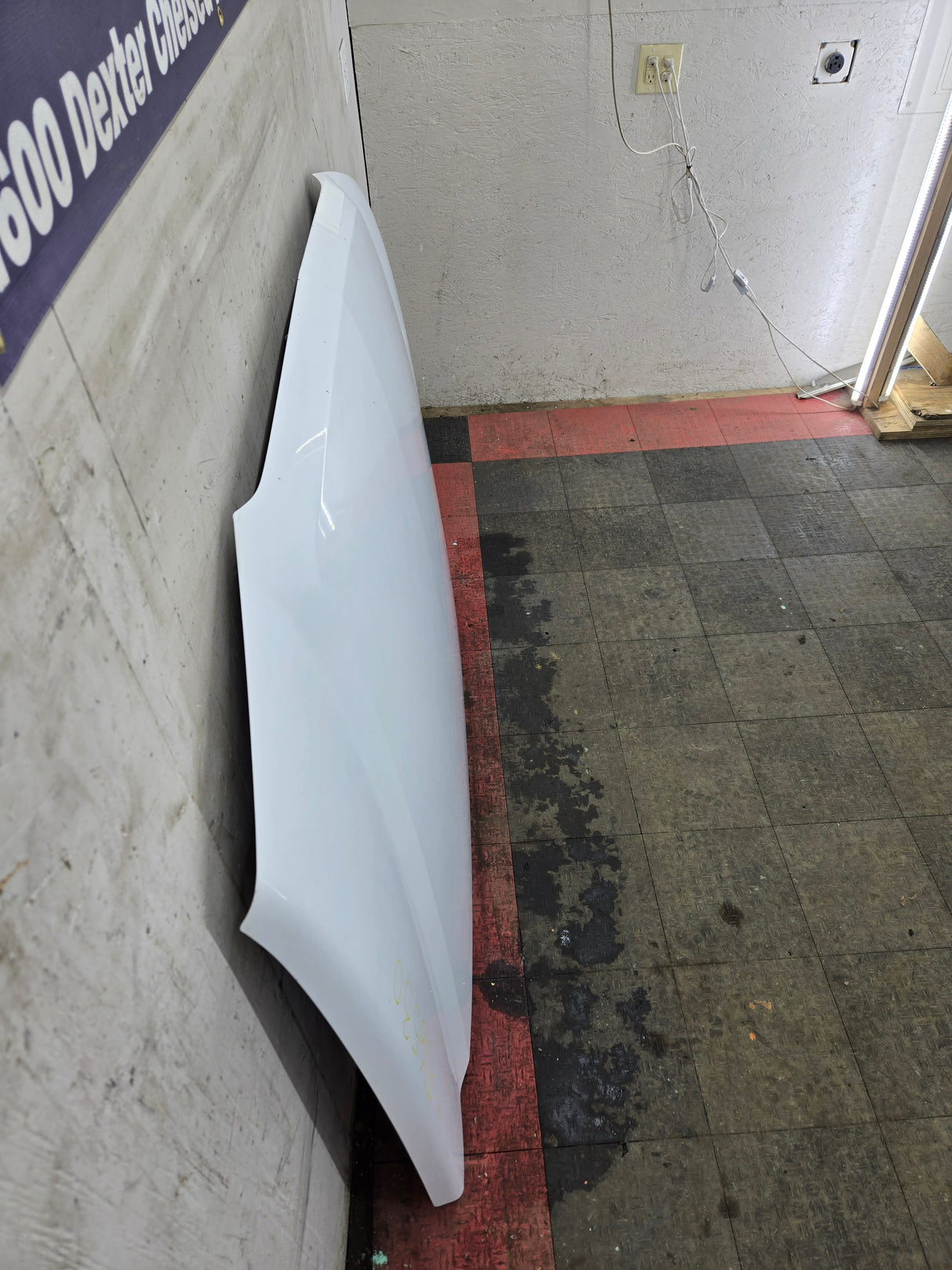2003-2006 Chevrolet Silverado 1500 2500 'Cateye' Hood