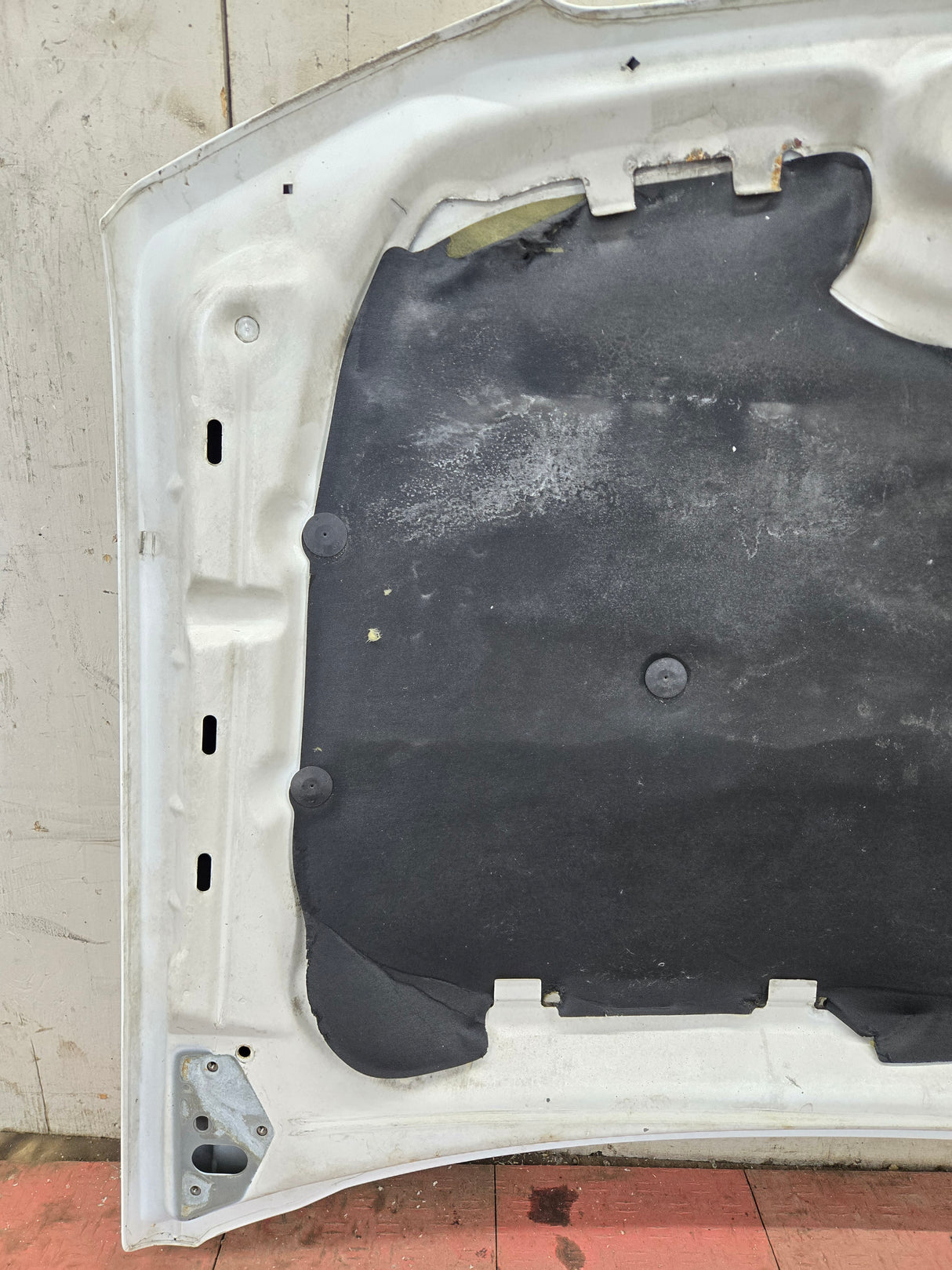 2003-2006 Chevrolet Silverado 1500 2500 'Cateye' Hood