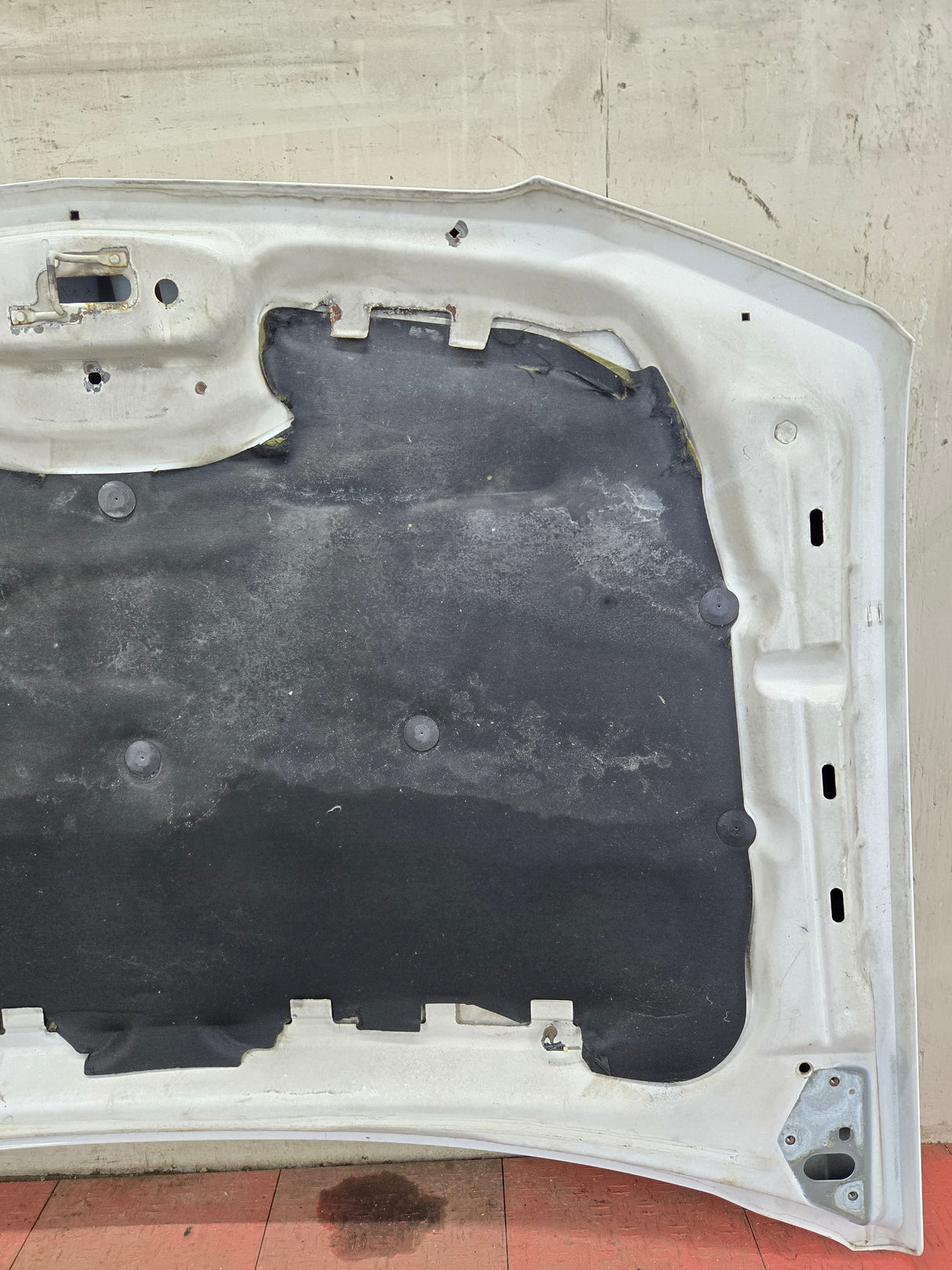 2003-2006 Chevrolet Silverado 1500 2500 'Cateye' Hood