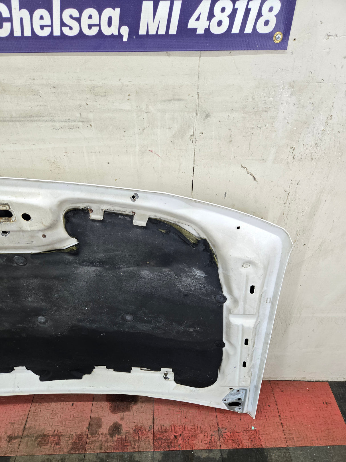 2003-2006 Chevrolet Silverado 1500 2500 'Cateye' Hood