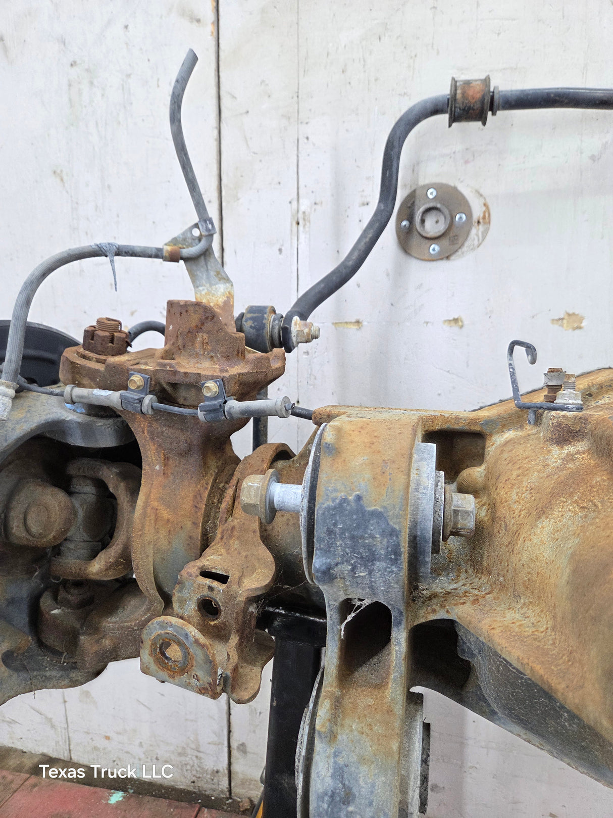 2005-2010 Ford Super Duty F350 DRW Dually FRONT Axle 4.10 Gear Ratio