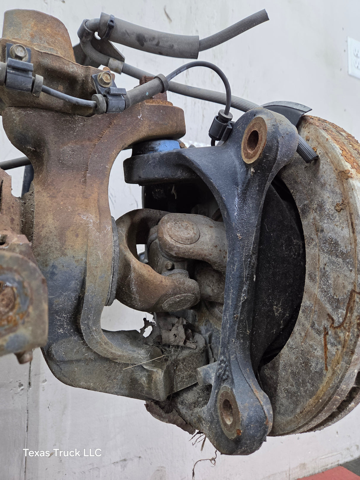 2005-2010 Ford Super Duty F350 DRW Dually FRONT Axle 4.10 Gear Ratio