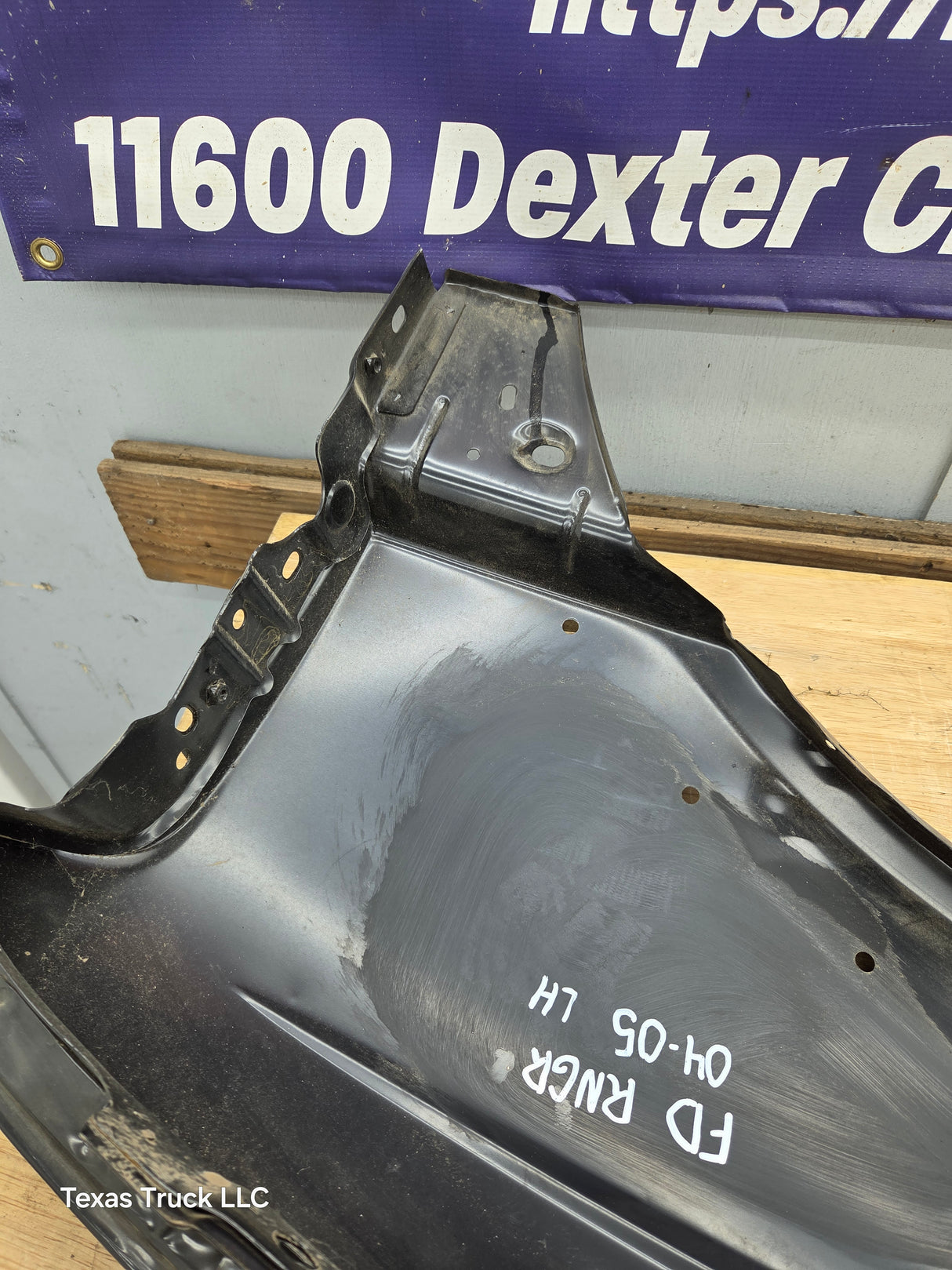 2004-2005 Ford Ranger Front LH Driver Side Fender With Flare Holes