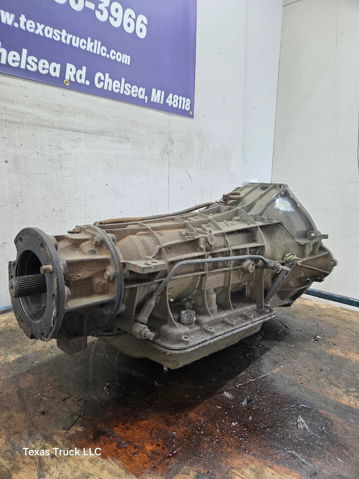 4r100 Automatic Transmission 4wd Ford F250 F350 F450 F550 Super Duty 6.8L v10 triton 5.4L v8
