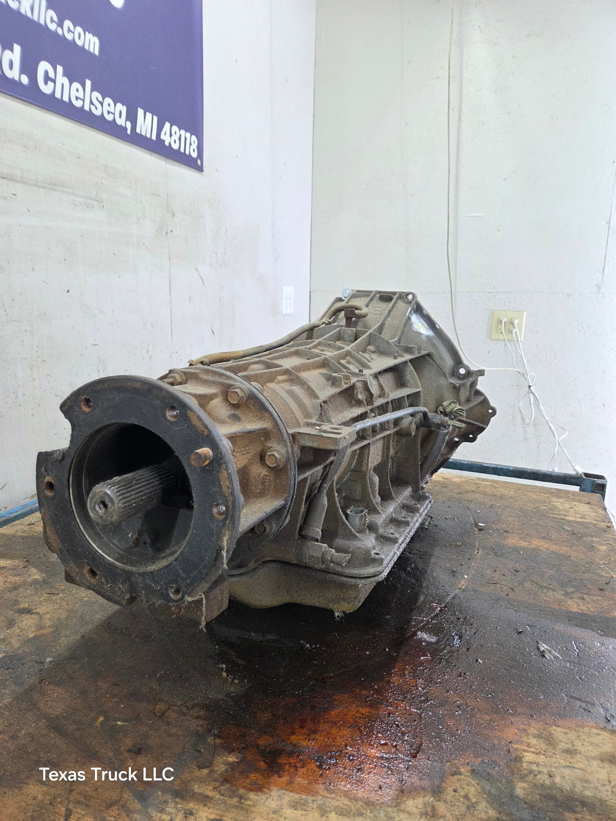 4r100 Automatic Transmission 4wd Ford F250 F350 F450 F550 Super Duty 6.8L v10 triton 5.4L v8