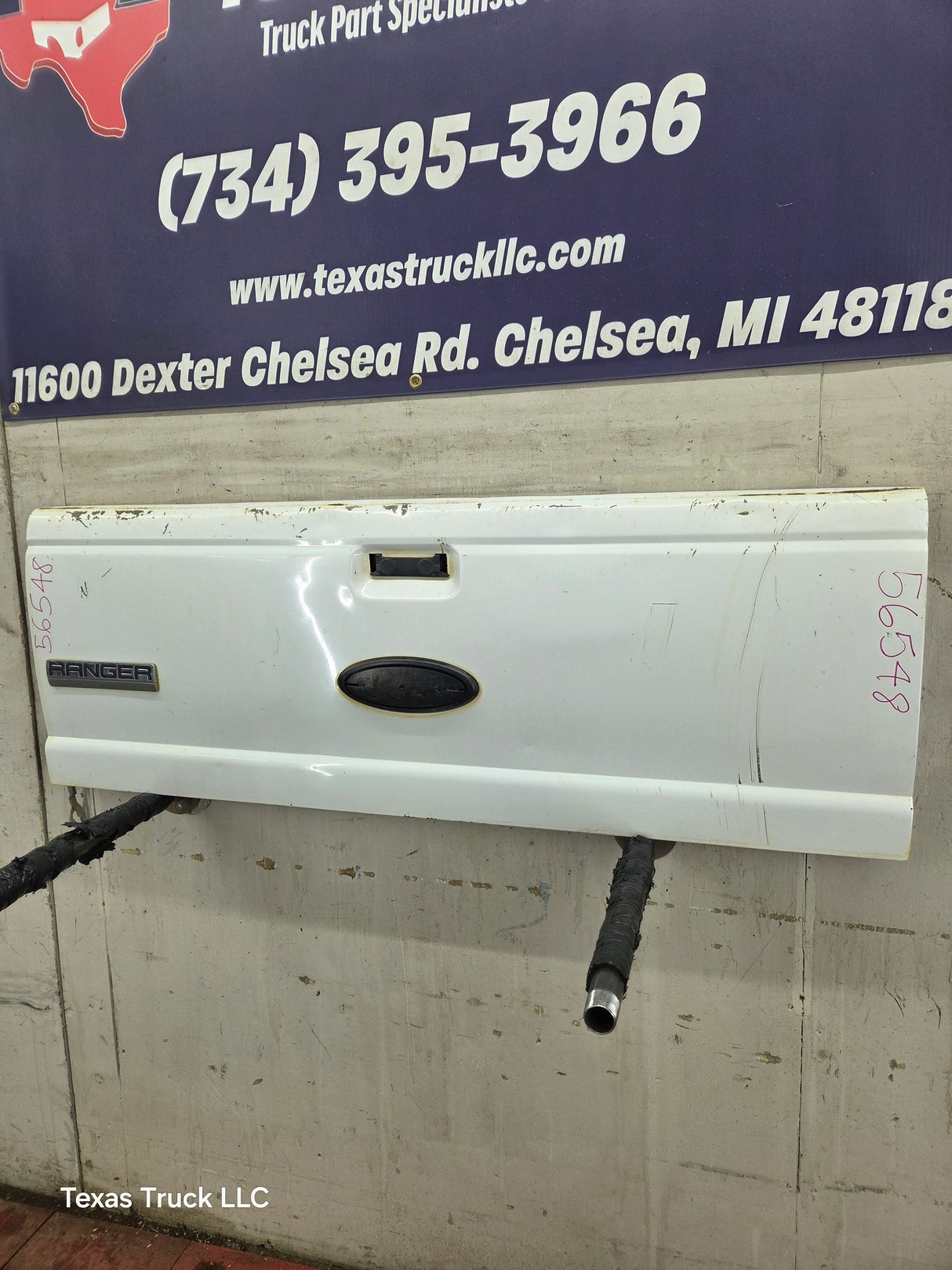 1993-2011 Ford Ranger Tailgate *Damage