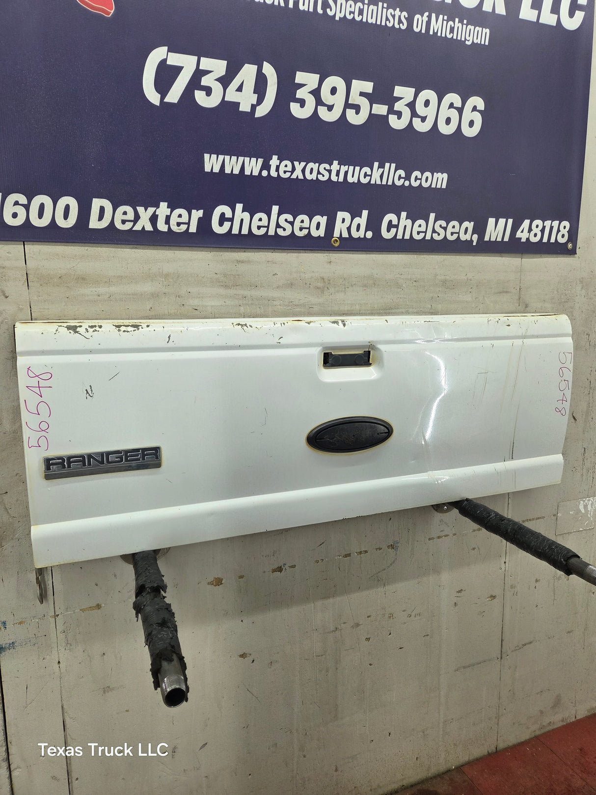 1993-2011 Ford Ranger Tailgate *Damage