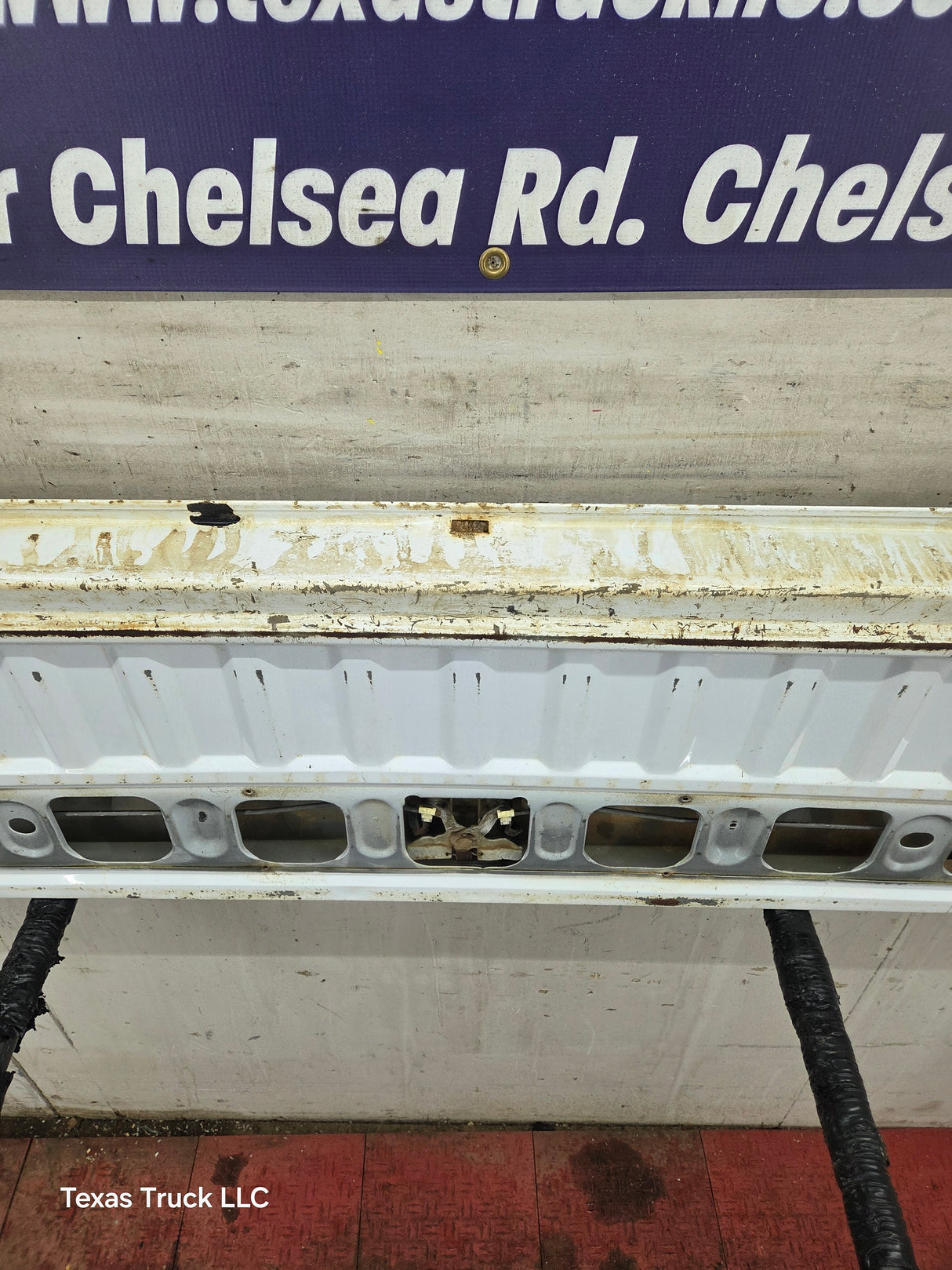 1993-2011 Ford Ranger Tailgate *Damage