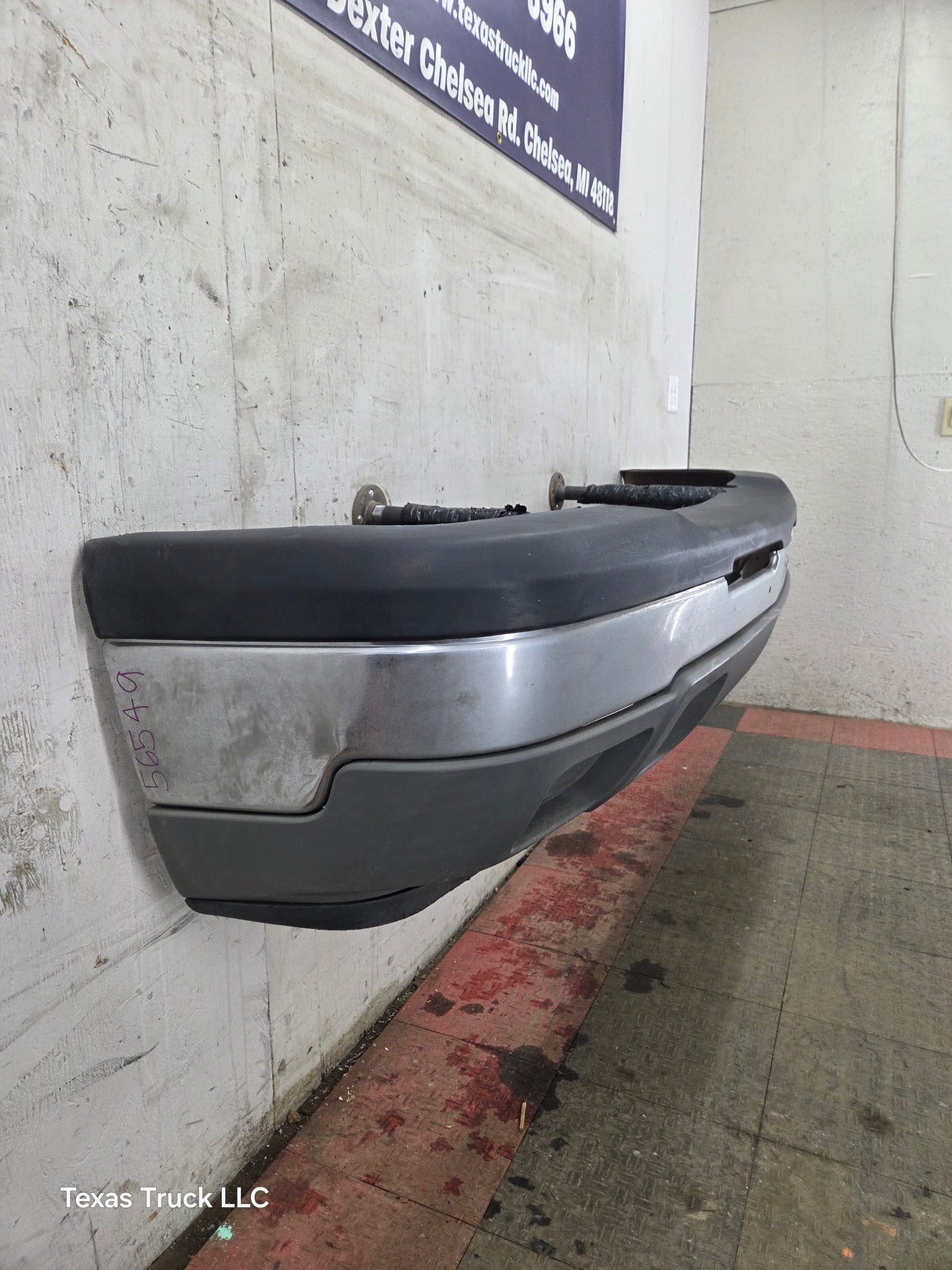 2003-2007 Chevrolet Silverado 1500 'Cateye' Front Bumper