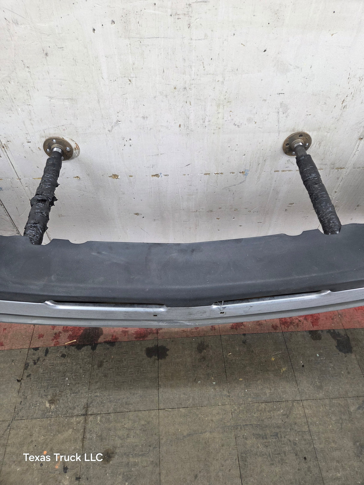 2003-2007 Chevrolet Silverado 1500 'Cateye' Front Bumper
