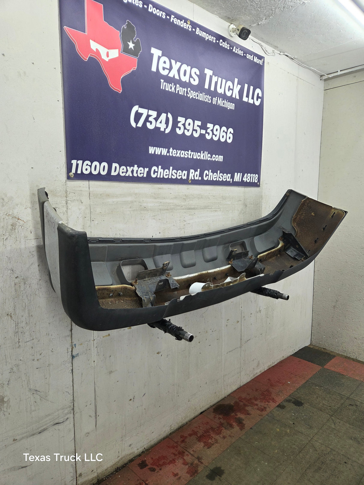 2003-2007 Chevrolet Silverado 1500 'Cateye' Front Bumper