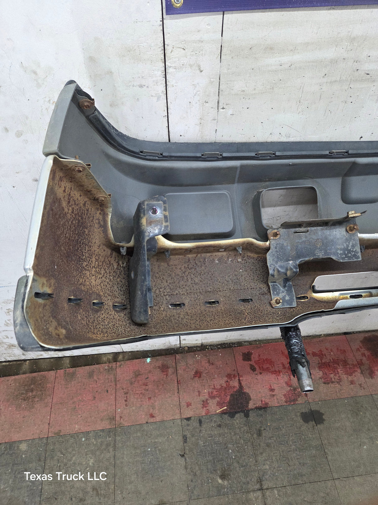 2003-2007 Chevrolet Silverado 1500 'Cateye' Front Bumper