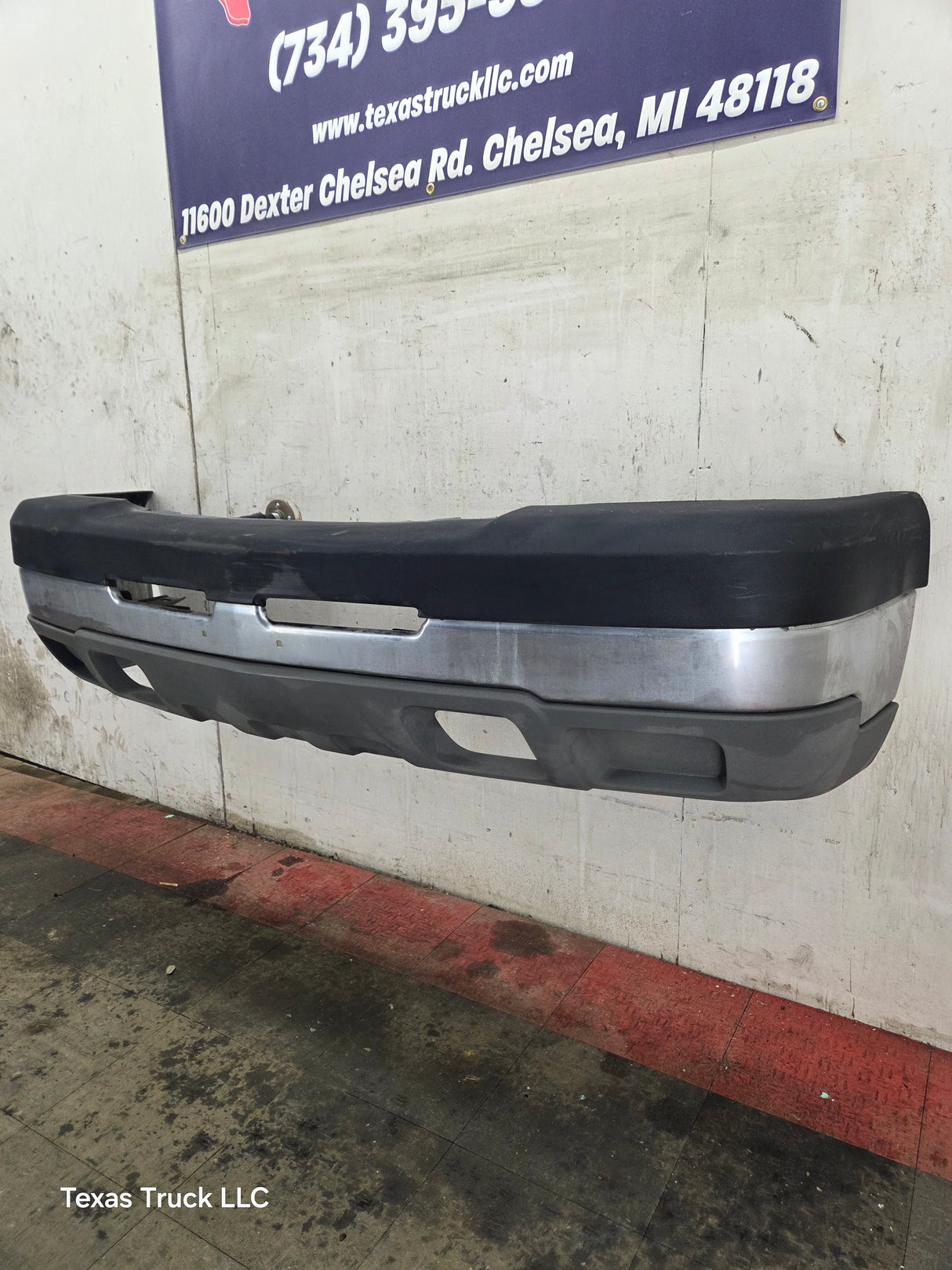 2003-2007 Chevrolet Silverado 1500 'Cateye' Front Bumper