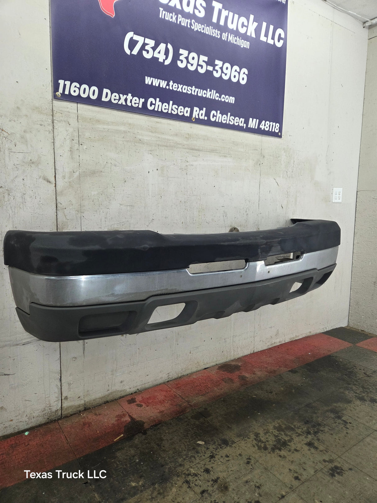 2003-2007 Chevrolet Silverado 1500 'Cateye' Front Bumper