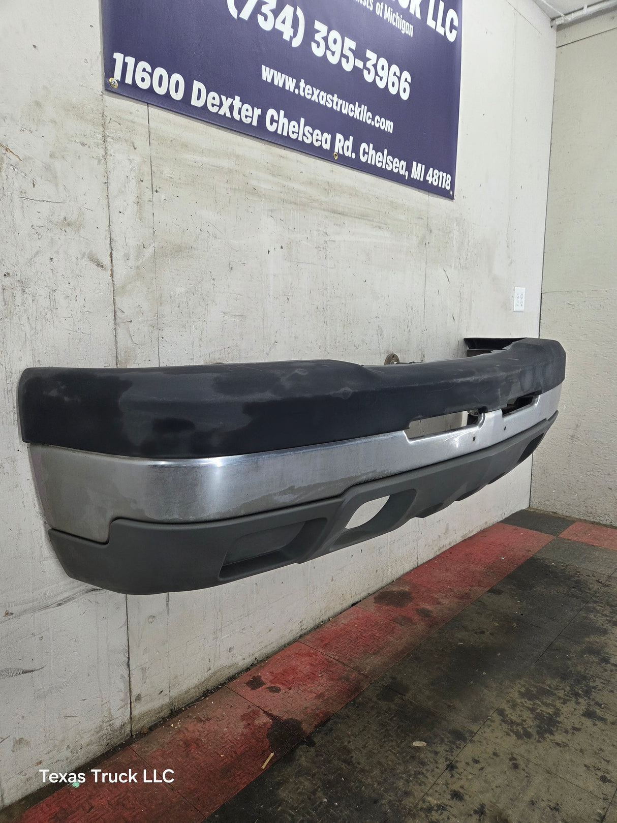 2003-2007 Chevrolet Silverado 1500 'Cateye' Front Bumper