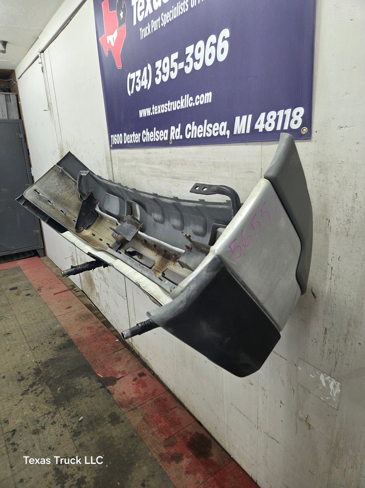 2003-2007 Chevrolet Silverado 1500 'Cateye' Front Bumper