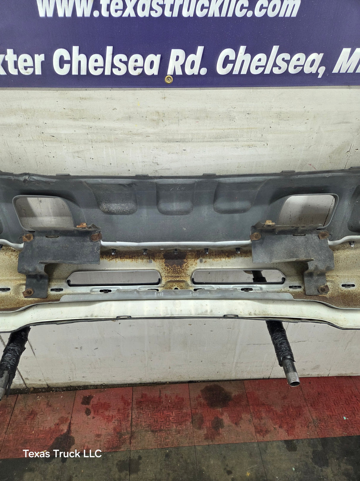 2003-2007 Chevrolet Silverado 1500 'Cateye' Front Bumper
