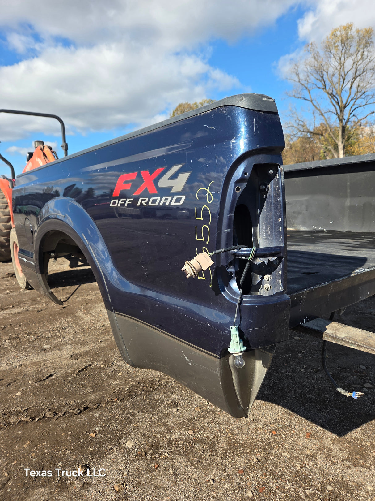 1999-2010 Ford Super Duty F250 F350 6' 9" Short Truck Bed