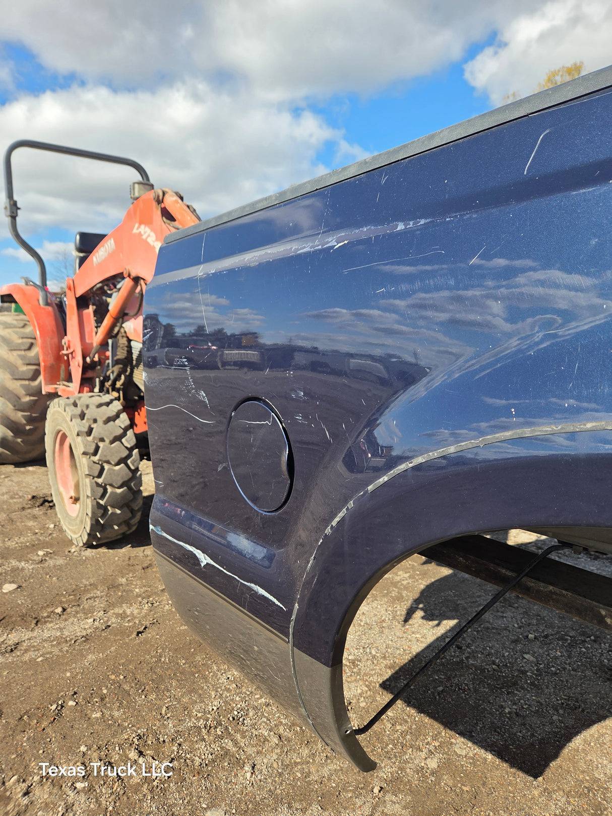 1999-2010 Ford Super Duty F250 F350 6' 9" Short Truck Bed