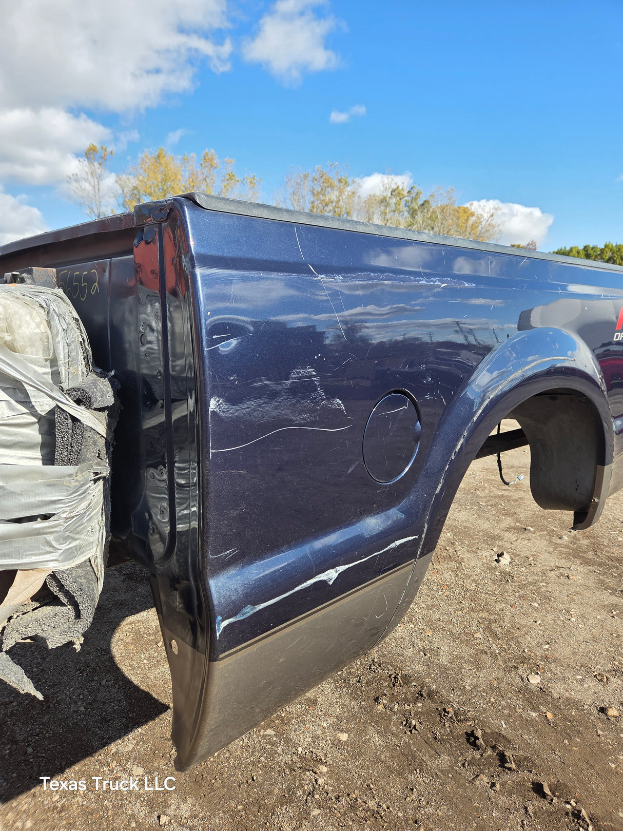 1999-2010 Ford Super Duty F250 F350 6' 9" Short Truck Bed