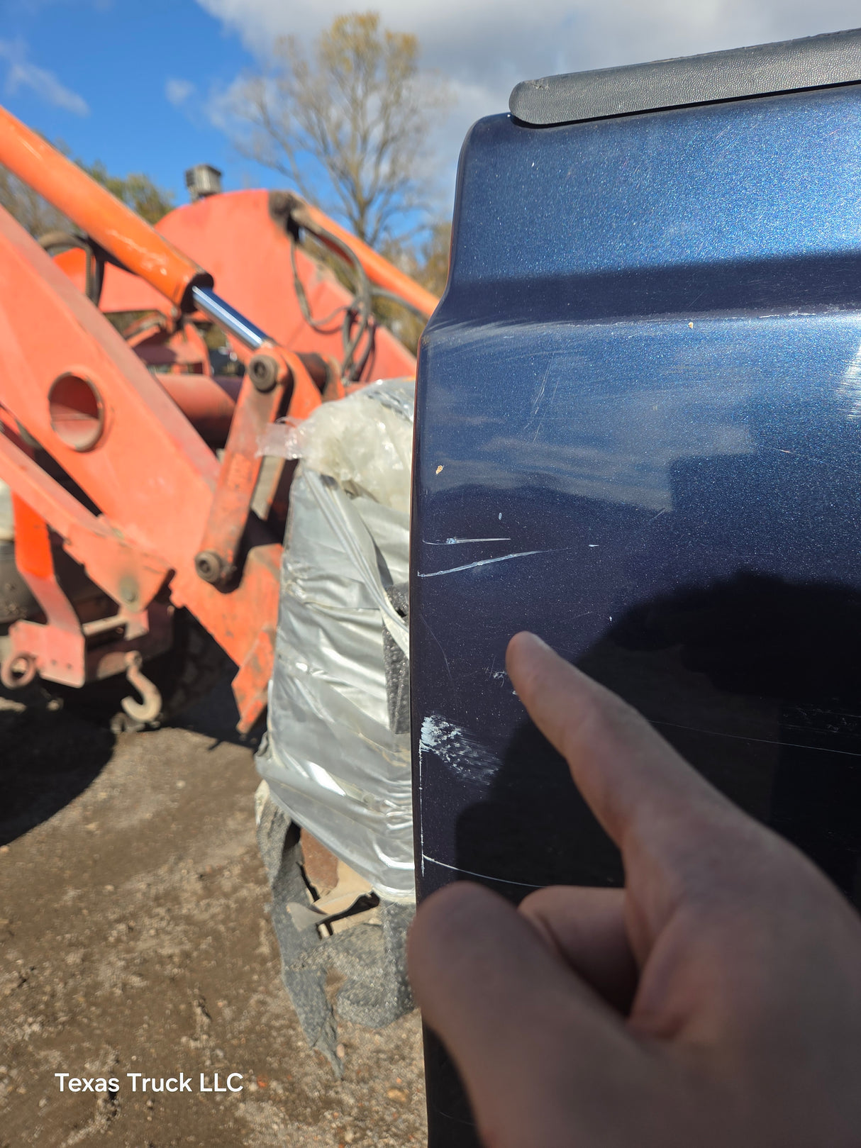 1999-2010 Ford Super Duty F250 F350 6' 9" Short Truck Bed