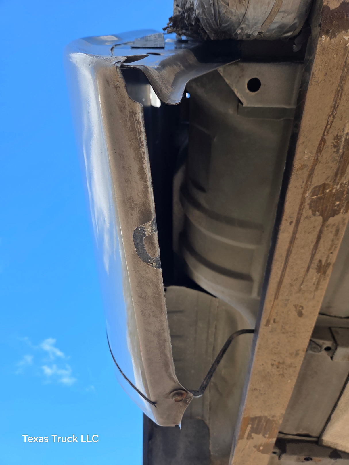 1999-2010 Ford Super Duty F250 F350 6' 9" Short Truck Bed