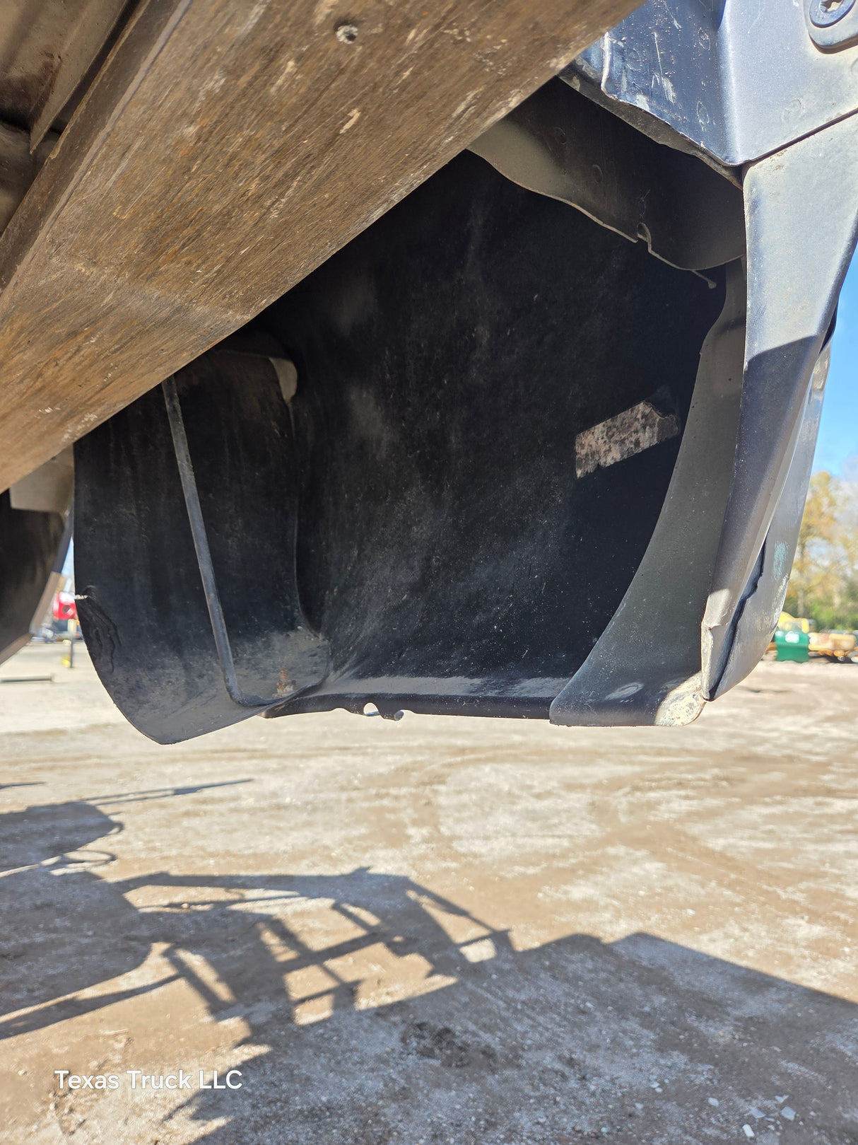 1999-2010 Ford Super Duty F250 F350 6' 9" Short Truck Bed