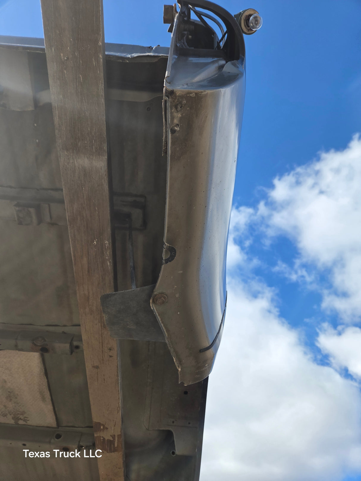 1999-2010 Ford Super Duty F250 F350 6' 9" Short Truck Bed