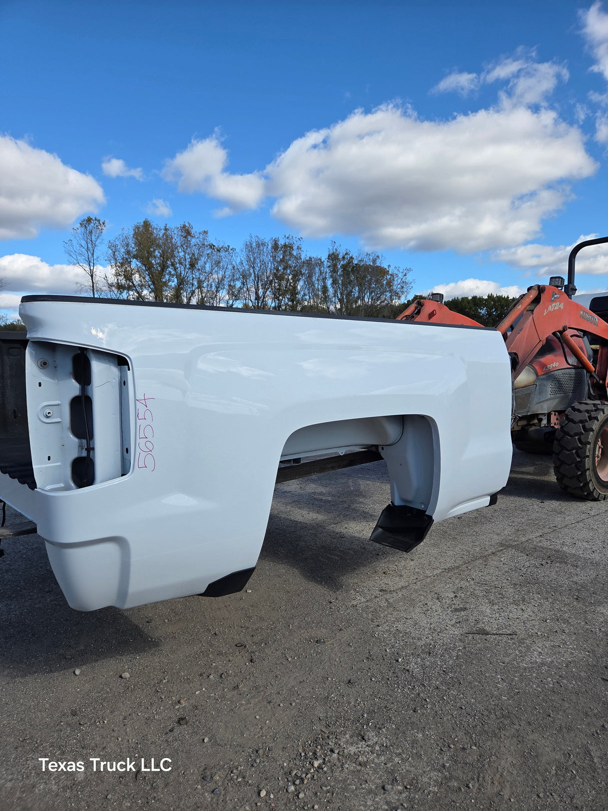2014-2019 Chevrolet Silverado 1500 2500 3500 HD 6' 6" Short Bed - Summit White